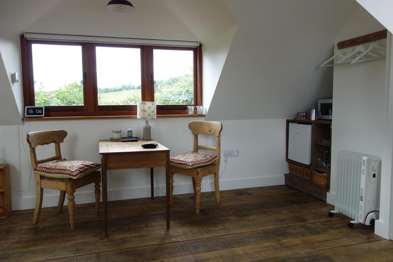 The Roost Apartment Semley Екстериор снимка