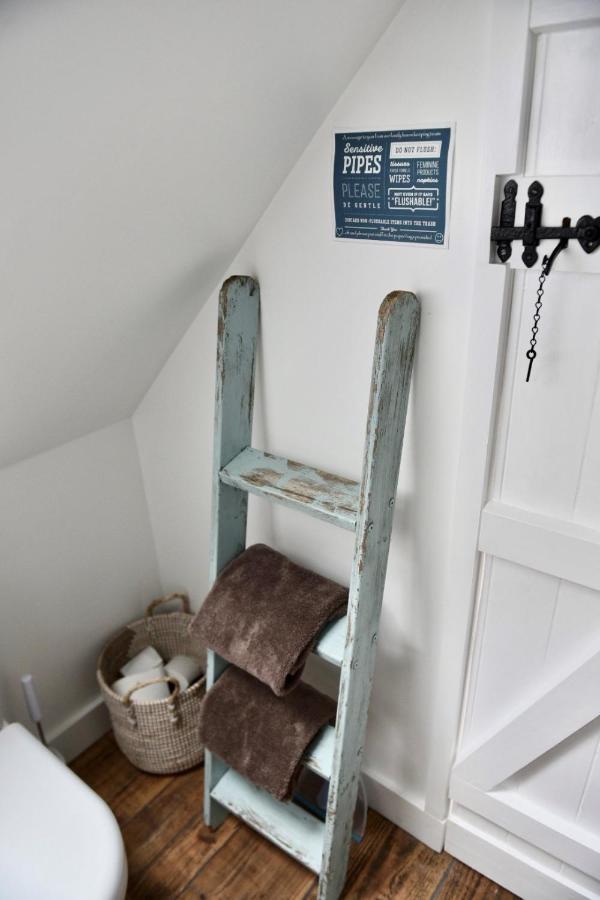 The Roost Apartment Semley Екстериор снимка